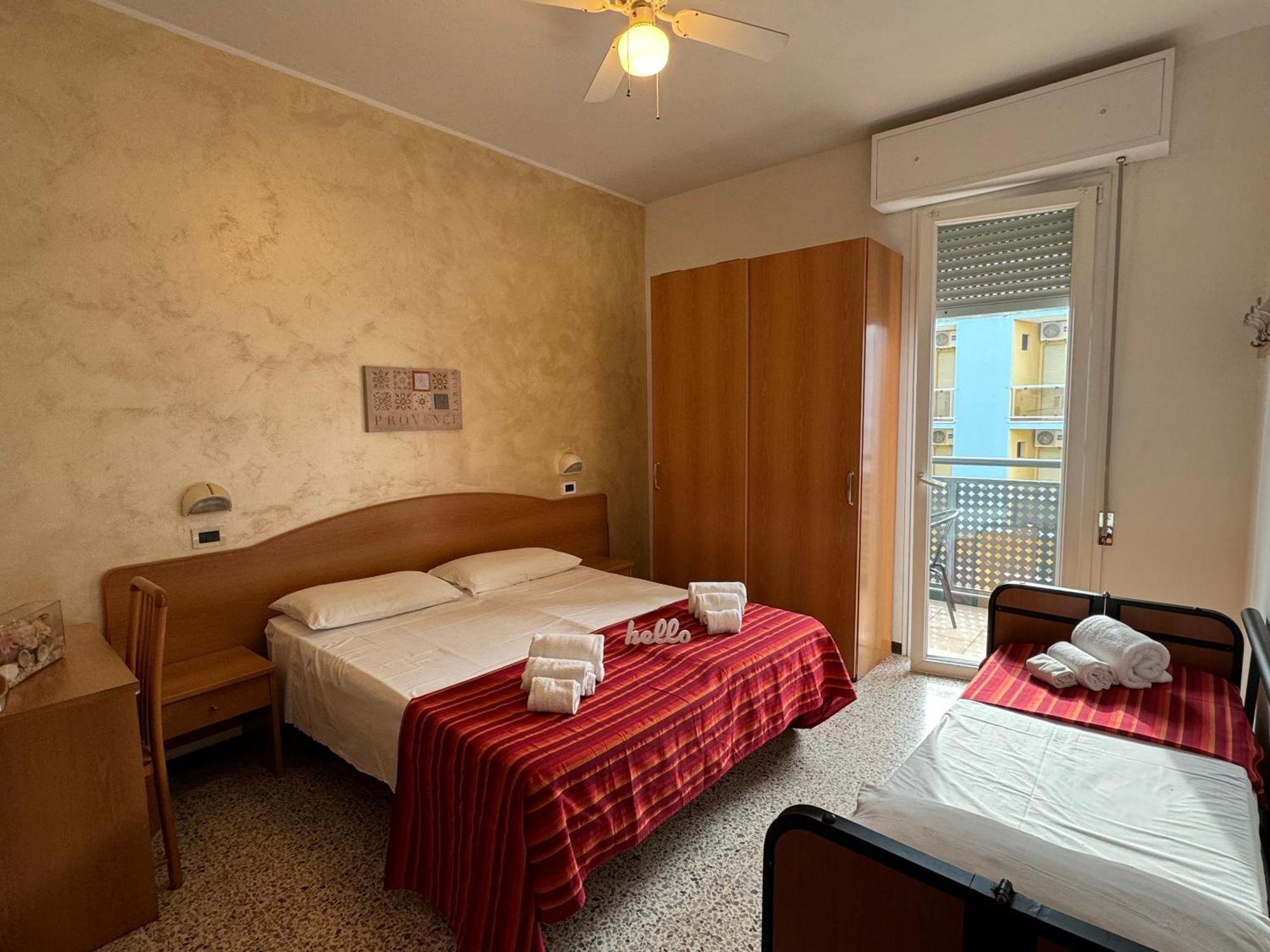 Hotel Caruso ريميني المظهر الخارجي الصورة