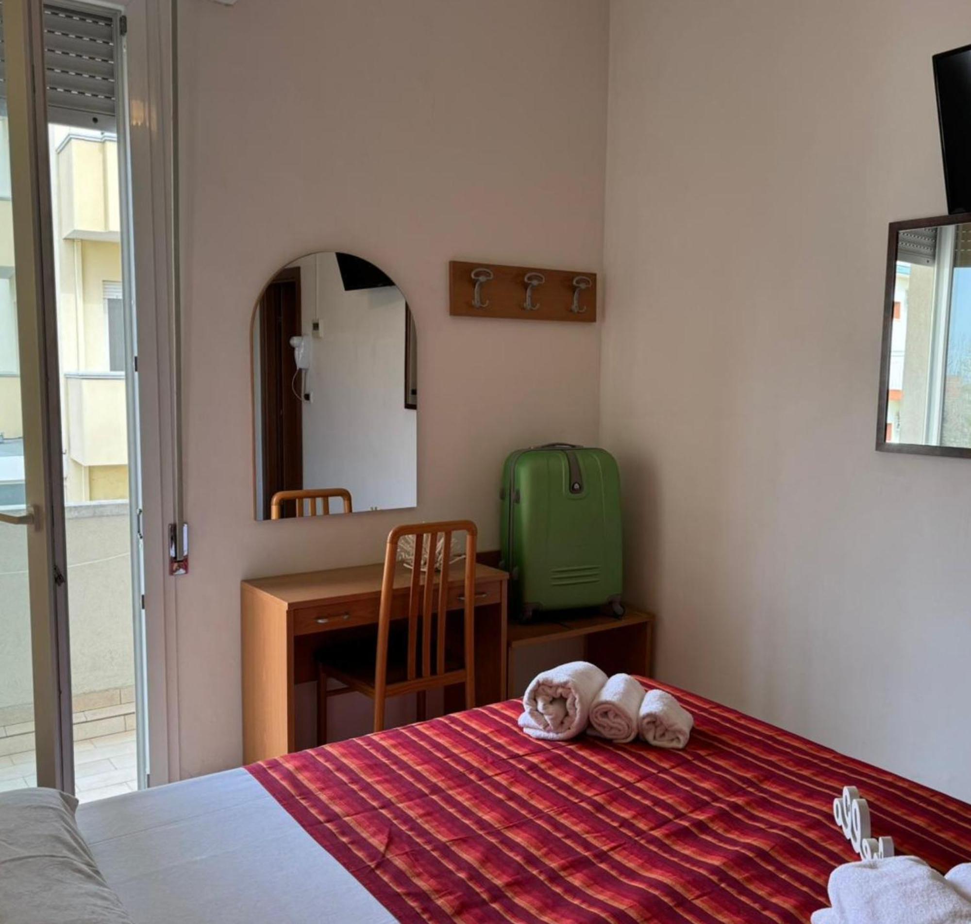 Hotel Caruso ريميني المظهر الخارجي الصورة