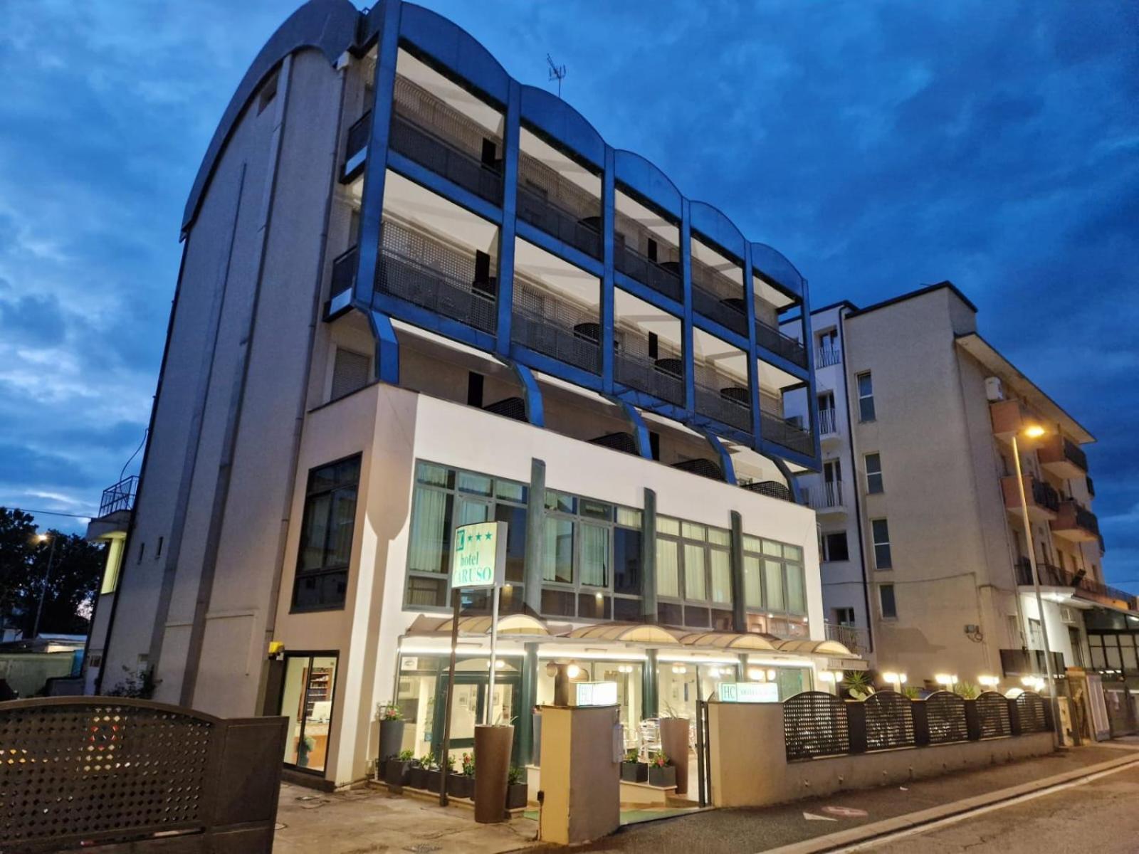 Hotel Caruso ريميني المظهر الخارجي الصورة
