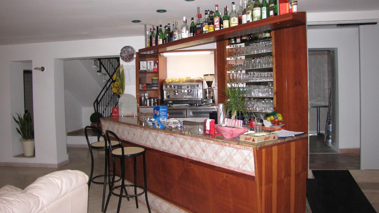 Hotel Caruso ريميني المظهر الخارجي الصورة
