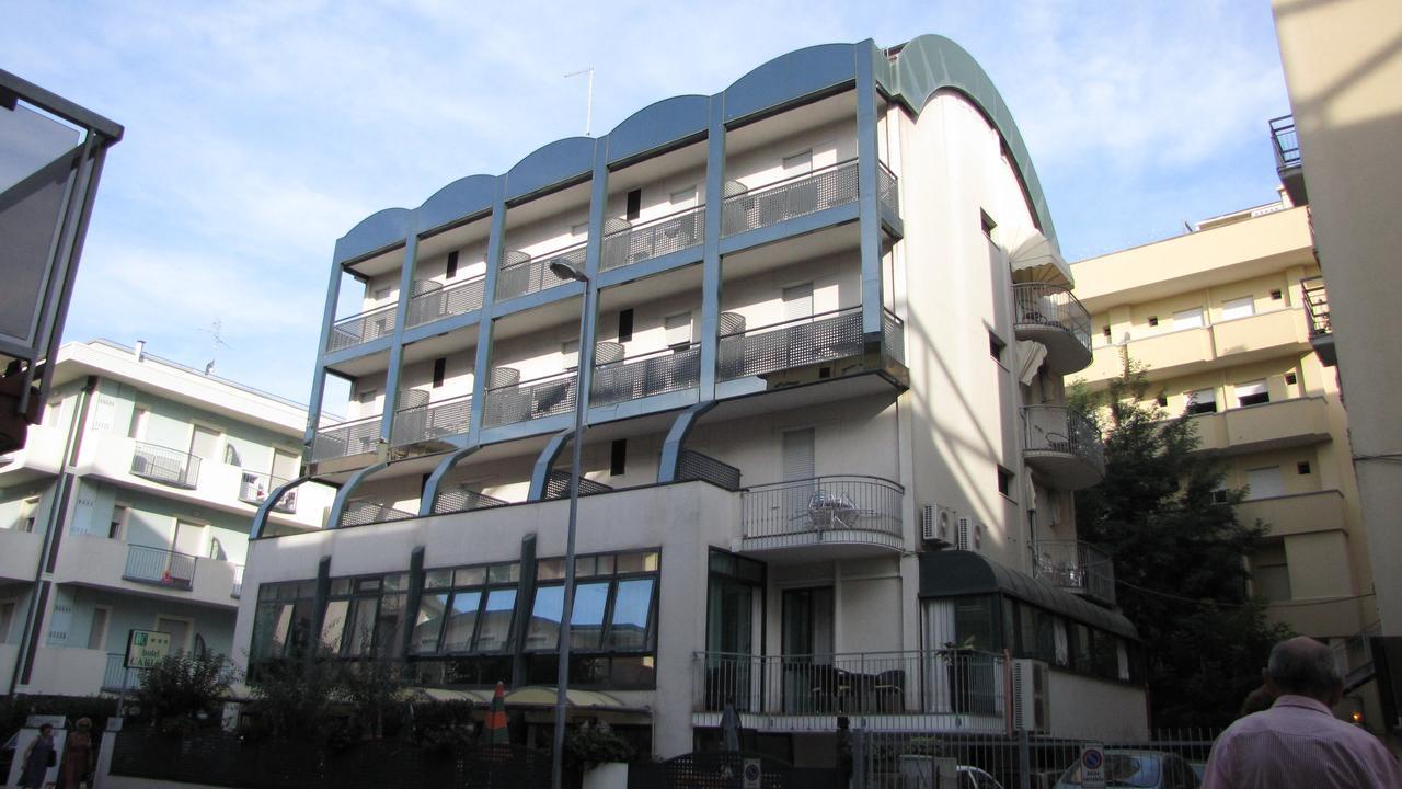 Hotel Caruso ريميني المظهر الخارجي الصورة